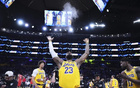 詹姆斯破NBA歷史紀錄！