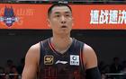  山東男籃大勝新疆37分，智杰首獲MVP，高詩巖狂歡慶祝。