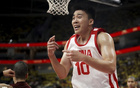  王俊杰19歲表現(xiàn)亮眼，17分鐘高效得分！8分4板，三分球命中兩記。